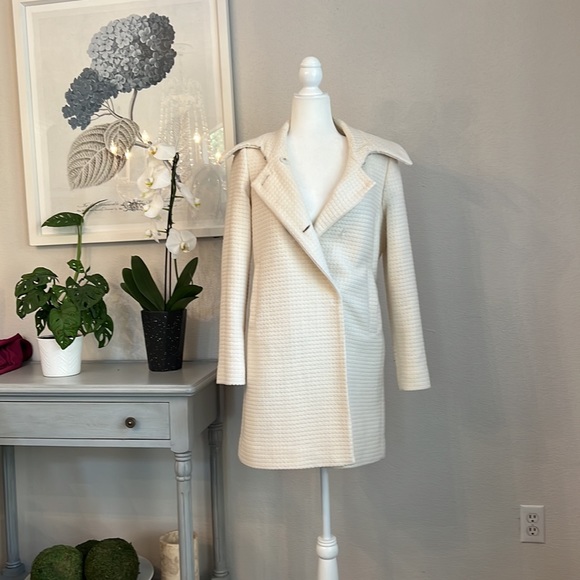 Trina Turk Textured Cream Winter Coat - Picture 3 of 12
